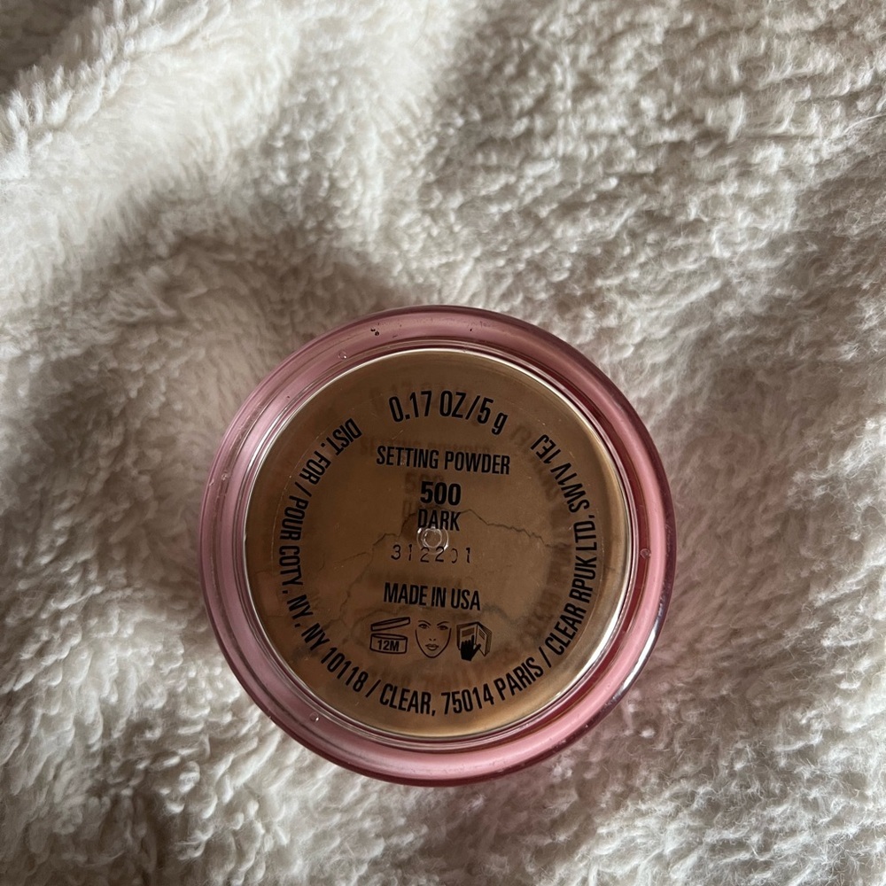 BUNDLE 5 FOR $10 KYLIE setting powder